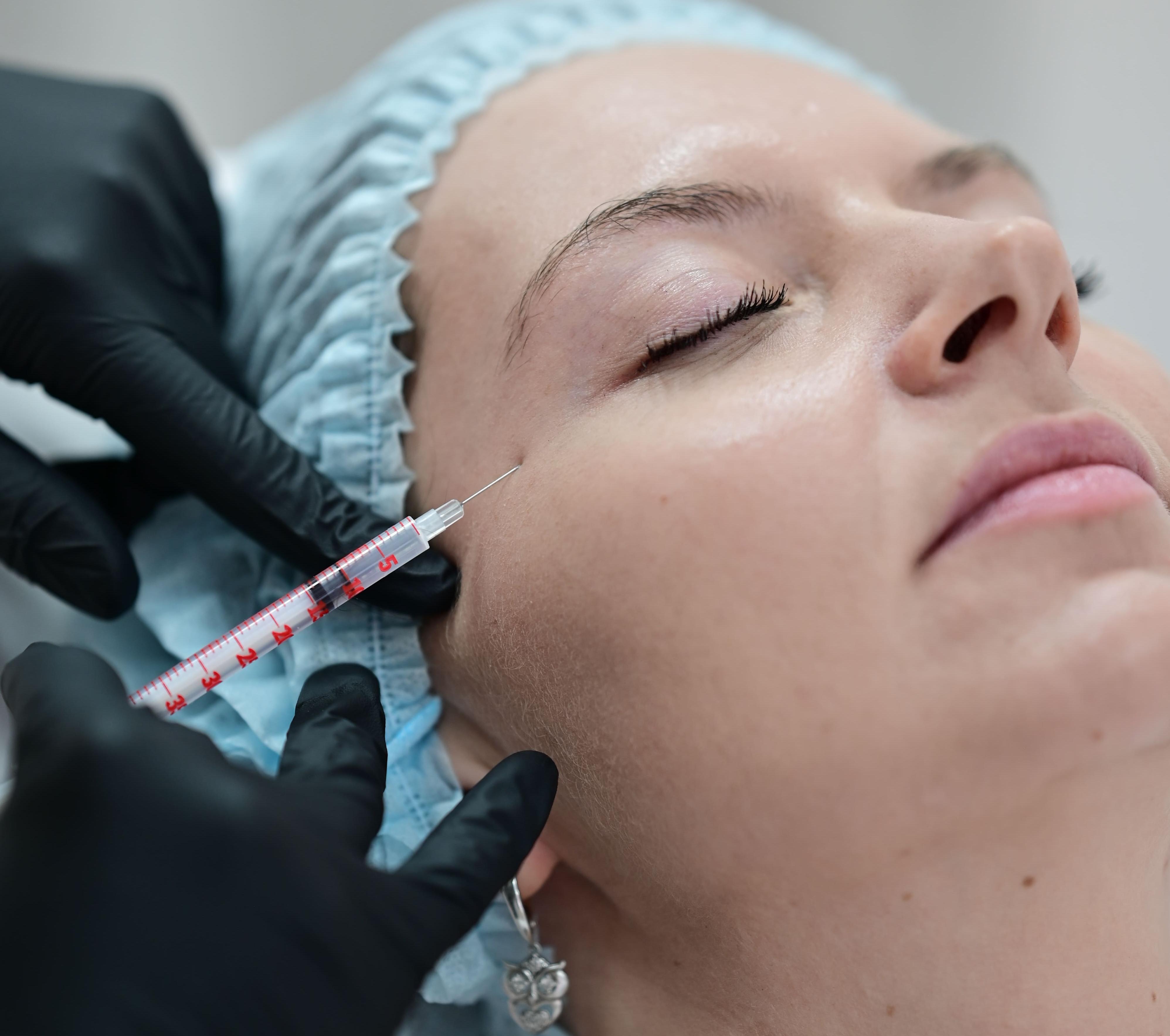 Биоревитализация зоны вокруг глаз