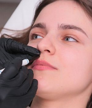 Булхорн – выразительные губы на всю жизнь